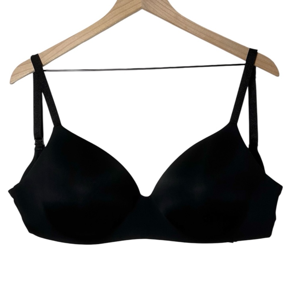Victoria’s Secret T-Shirt Lightly Lined Wireless Black Women's Bra